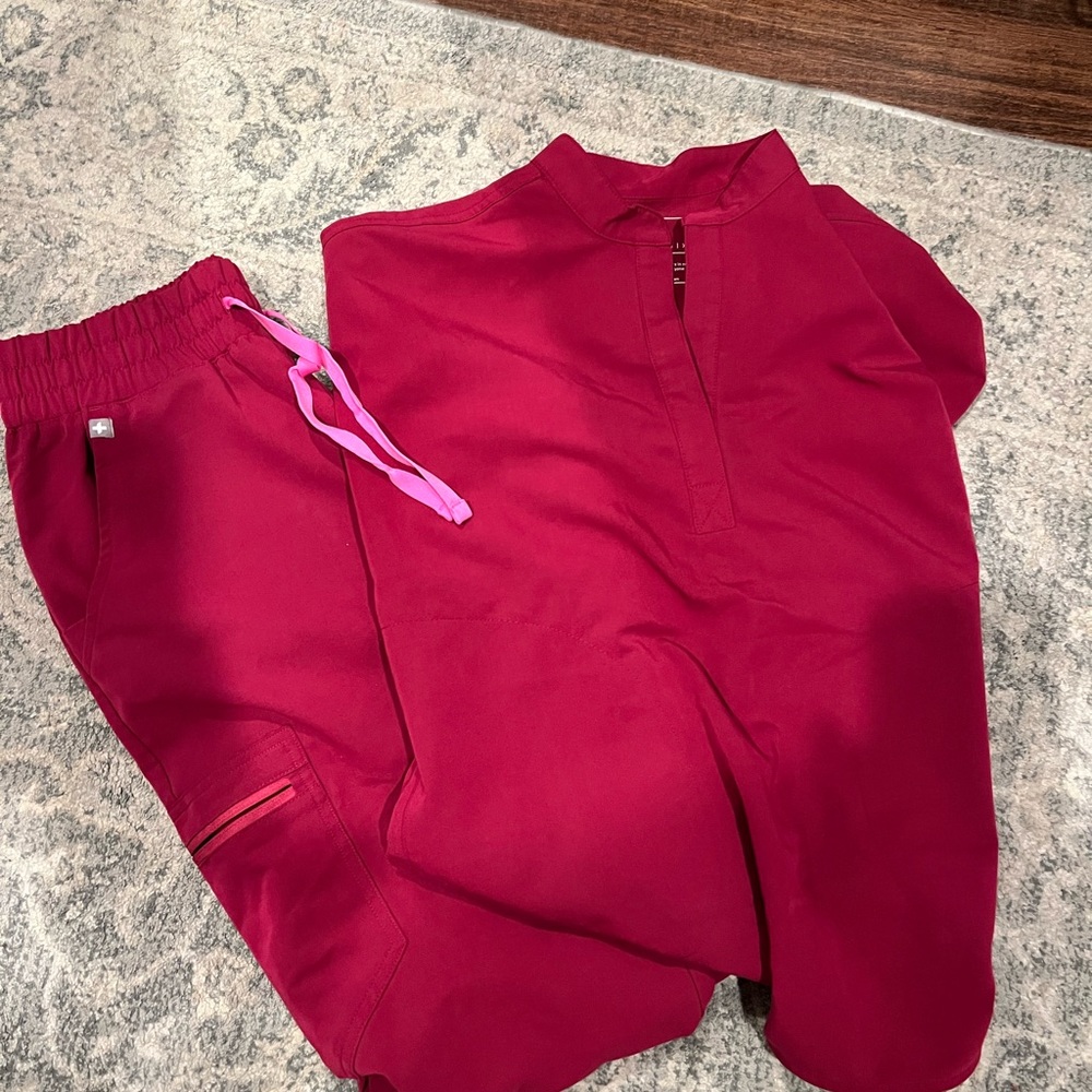 Magenta Figs set